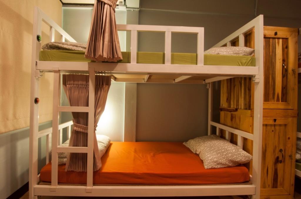 Eat-Ting Hostel Bang Sao Thong ภายนอก รูปภาพ